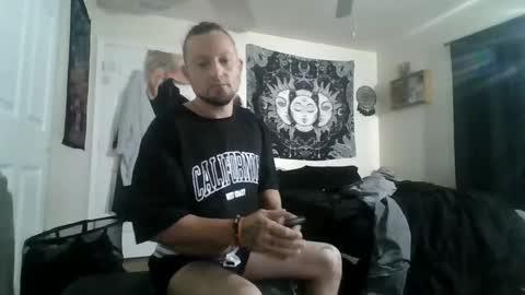 Snapshot of josephung1 chatting on 09.19.25 sissy josphine online show from 09.19.25