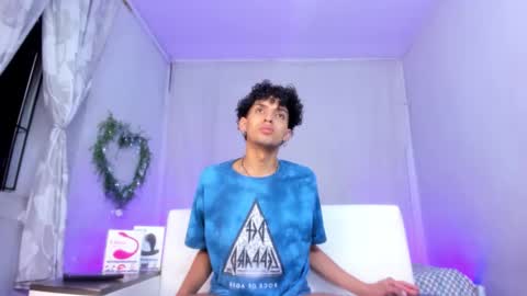 Snapshot of josesweet_ chatting on 10.08.25 Jose online show from 10.08.25