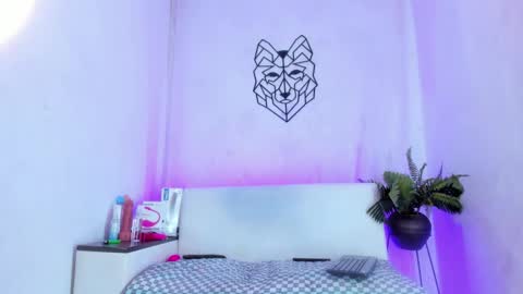 Snapshot of josesweet_ chatting on 11.15.25 Jose online show from 11.15.25