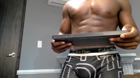 Snapshot of joshloganx chatting on 12.05.24 joshloganx online show from 12.05.24