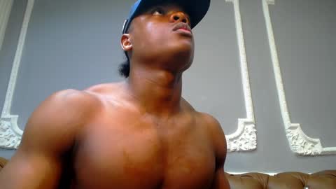 Snapshot of joshloganx chatting on 12.14.24 joshloganx online show from 12.14.24