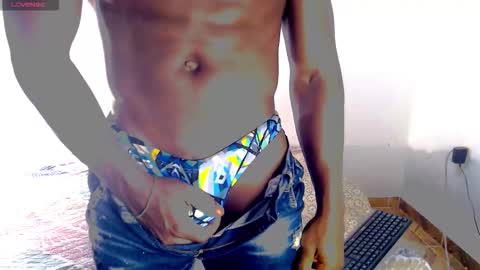 Snapshot of joshloganx chatting on 02.19.26 joshloganx online show from 02.19.26