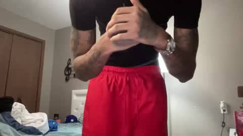 Snapshot of joshperrygoon chatting on 12.30.24 joshperrygoon online show from 12.30.24