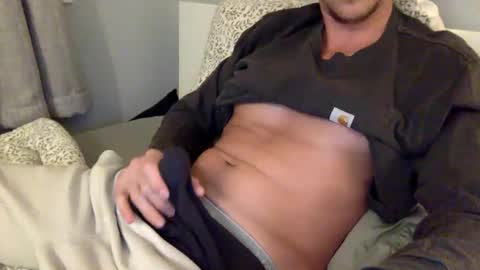 Snapshot of joshsharp1111 chatting on 01.28.25 joshsharp1111 online show from 01.28.25