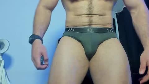 Snapshot of joshualyon chatting on 11.12.25 Joshua The Lion online show from 11.12.25