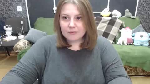 josiesun771 online show from 10.17.25