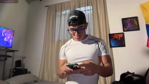 Im Jouliano online show from 01.14.26