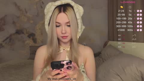 Snapshot of jousimies chatting on 01.12.25 Jane online show from 01.12.25