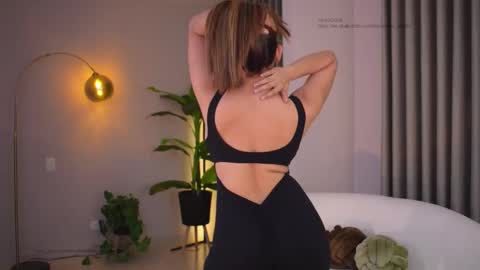 Snapshot of jovanna_smyth chatting on 03.17.26 Jov online show from 03.17.26