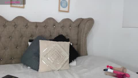 joy__smiht online show from 12.11.24