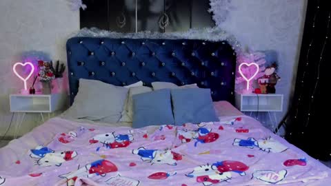 Snapshot of joybarker chatting on 01.03.25 Joy Barker online show from 01.03.25