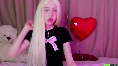 Snapshot of joybarker chatting on 03.02.25 Joy Barker online show from 03.02.25