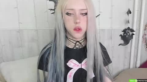 Snapshot of joybarker chatting on 10.15.25 Joy Barker online show from 10.15.25