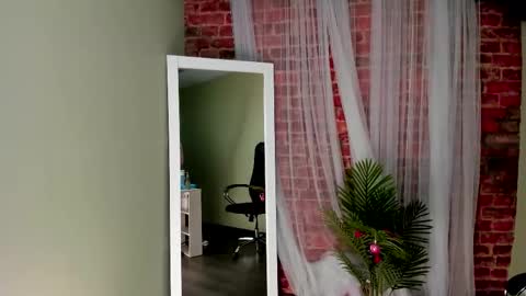 Joyce online show from 09.29.25