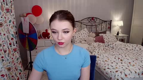 Snapshot of joyofsoul chatting on 12.28.24 Ginny online show from 12.28.24