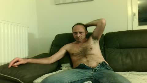 Snapshot of jpf421 chatting on 11.07.25 exhib248 online show from 11.07.25