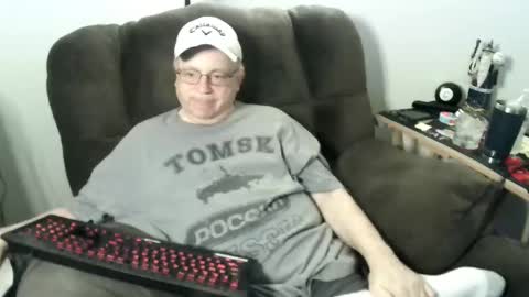 jpmel99 online show from 11.17.25