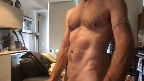 Snapshot of jrocket2 chatting on 11.03.25 jrocket2 online show from 11.03.25