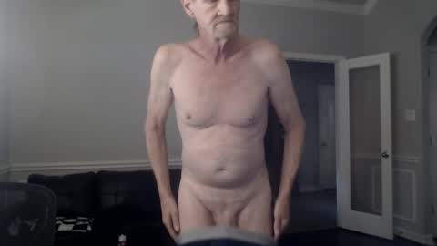 Snapshot of jtull52 chatting on 12.24.24 jtull52 online show from 12.24.24