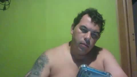 Snapshot of juan1019rosa chatting on 12.01.25 ronaldo online show from 12.01.25