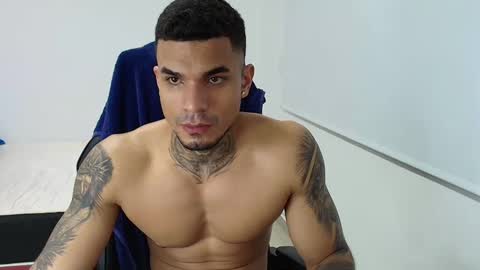 juan_gomez_1 online show from 09.16.25