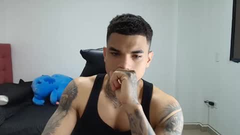 juan_gomez_1 online show from 12.02.25