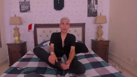 Snapshot of juan_lovers chatting on 12.03.24 J U A N L O V E R S online show from 12.03.24