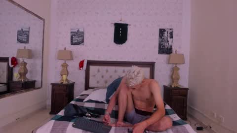 Snapshot of juan_lovers chatting on 12.06.24 J U A N L O V E R S online show from 12.06.24