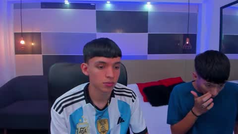 JuanSteven online show from 02.19.25