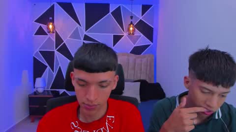 JuanSteven online show from 11.05.25