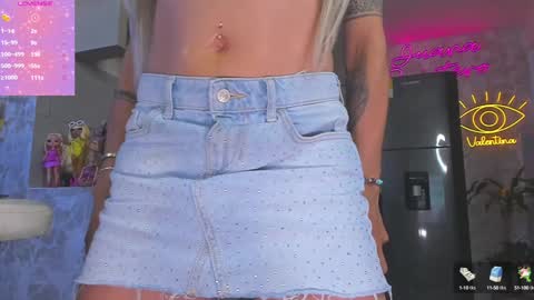 Snapshot of juana18quintero chatting on 01.16.25 JUANA VALENTINA QUINTERO independent model ONLY FANS --- Juanaquintero online show from 01.16.25