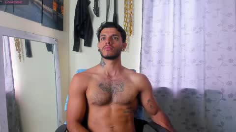 Juan Esteban online show from 02.18.25