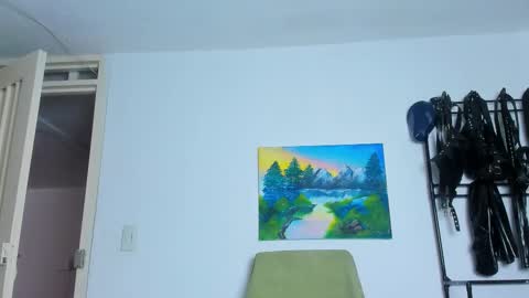 Snapshot of juanbladde chatting on 10.06.25 Juan Esteban online show from 10.06.25