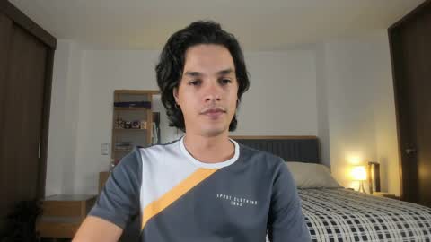 juancam69 online show from 04.23.26