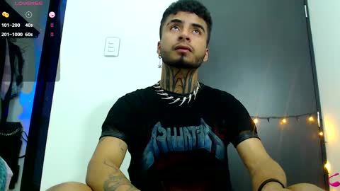 juancamilo66_ online show from 03.10.25