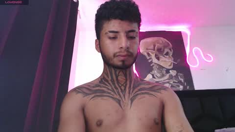 juancamilo66_ online show from 09.18.25
