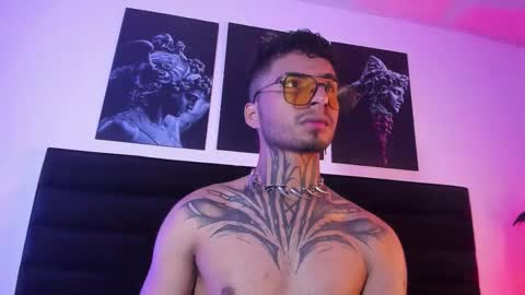 Snapshot of juancamilo66_ chatting on 09.29.25 juancamilo66_ online show from 09.29.25