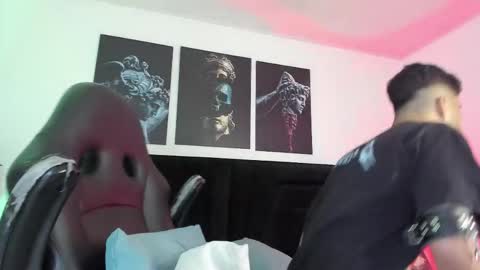 Snapshot of juancamilo66_ chatting on 10.14.25 juancamilo66_ online show from 10.14.25