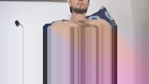 Snapshot of juandiospina chatting on 10.12.25 juandiospina online show from 10.12.25