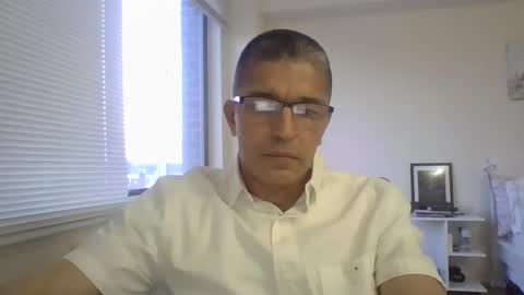 Snapshot of juanearth1 chatting on 02.16.26 juanearth1 online show from 02.16.26