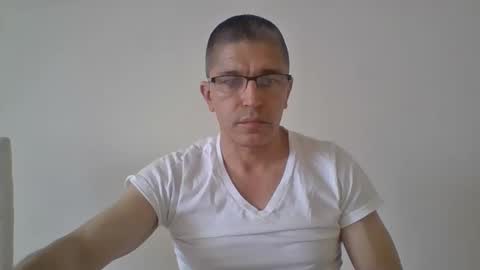 juanearth1 online show from 04.01.26