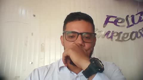 juanfe_style online show from 12.04.25