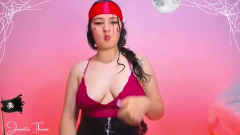 Snapshot of juanita_thorne chatting on 10.31.25 online show from 10.31.25