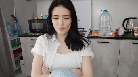Veronika online show from 06.04.26