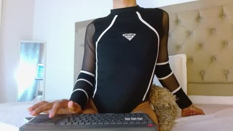 Snapshot of juanjo_galeano chatting on 02.19.25 juanjo_galeano online show from 02.19.25