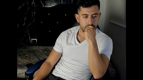 Snapshot of juanortba99 chatting on 11.20.25 juanortba99 online show from 11.20.25