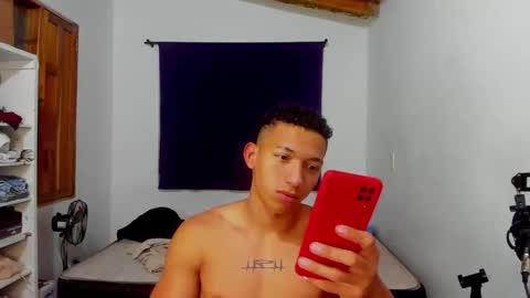 Snapshot of juansw66 chatting on 10.02.25 juansw66 online show from 10.02.25