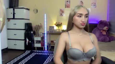 EloiseMoree online show from 12.14.24