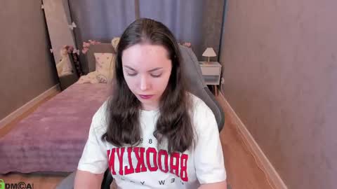 Judy Lewis online show from 04.22.26