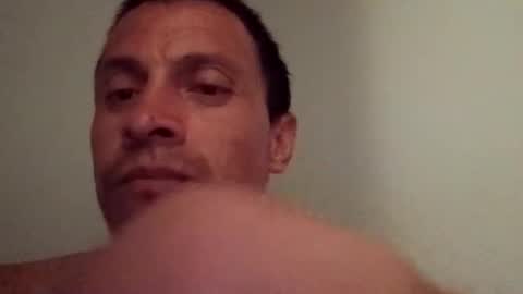 Snapshot of jugg2 chatting on 11.05.25 Jugg online show from 11.05.25